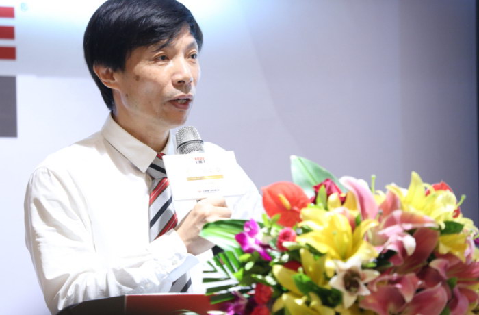 3妖精视频一区二区公司营销副总经理、企业管理中心总经理、企业经营管理办公室主任陈海建致欢迎辞.jpg