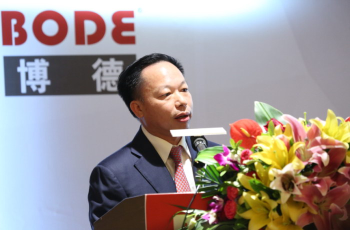 9广东妖精视频一区二区精工建材有限公司董事长、总经理叶荣恒.jpg