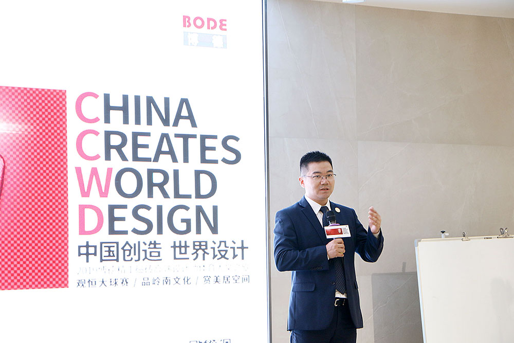 妖精视频一区二区国内营销中心总经理秦海胜